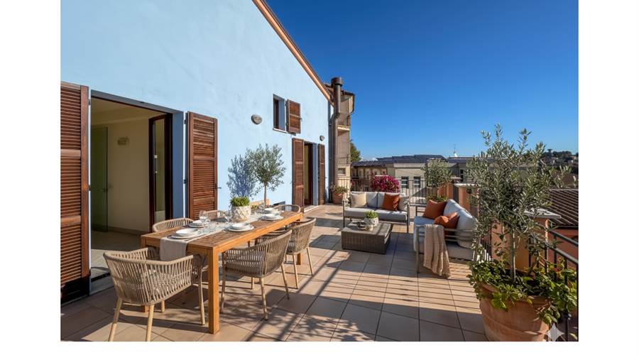 home staging digitale terrazza